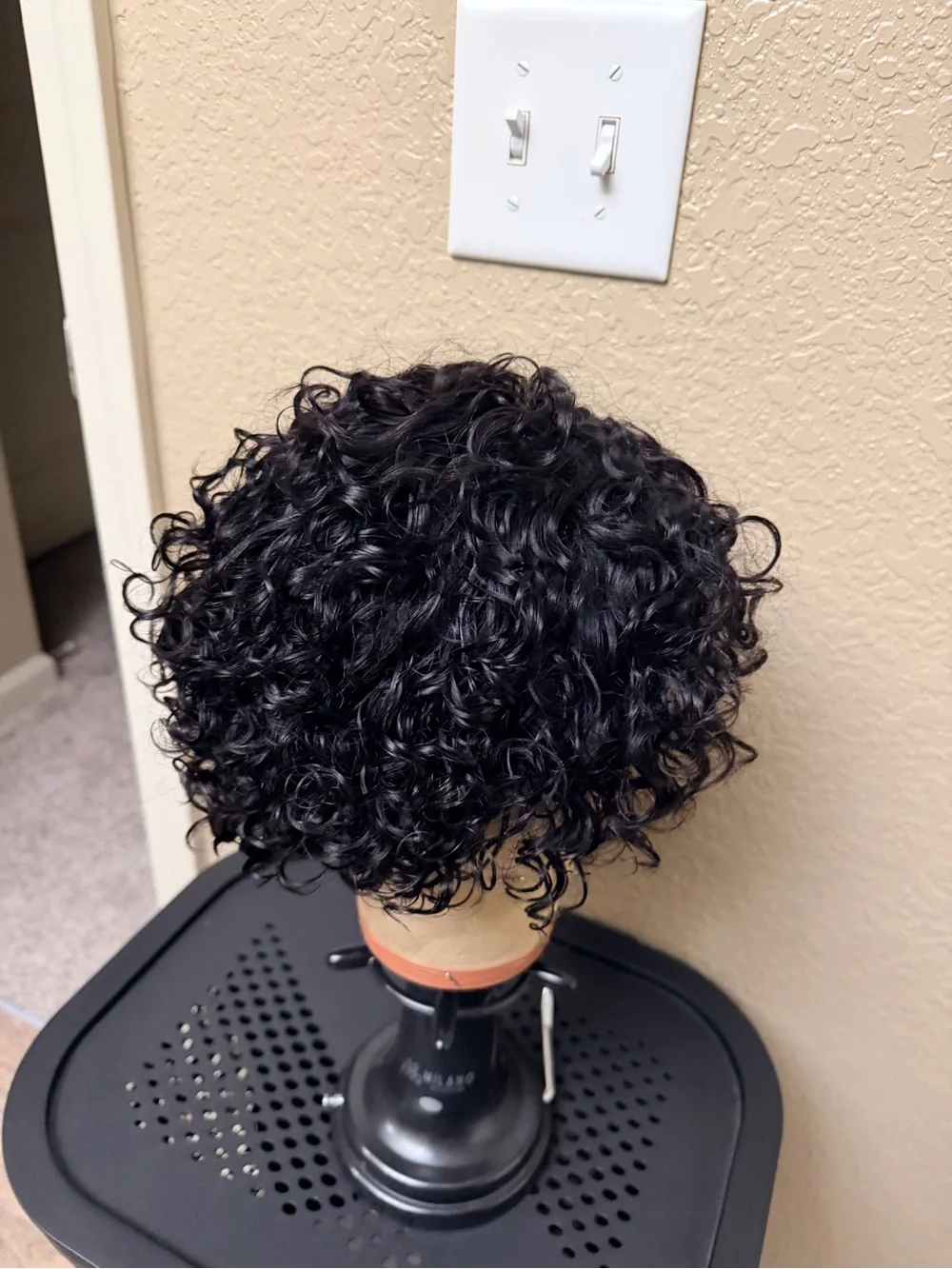 Human Hair Wet and Wavy Wig - Picture 6 of 16